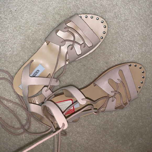 Steve Madden sandals - Picture 3 of 3